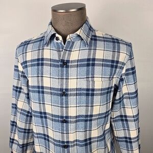 L.L. Bean Blue and Cream Plaid Casual Button Down Shirt